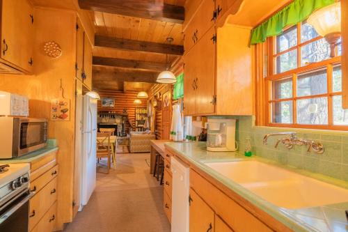 Rustic Pine - image 9