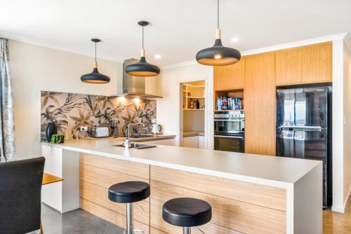 ทัศนียภาพภายนอกโรงแรม, Matenga Townhouse - Waikanae Holiday Home in ไวคาเน