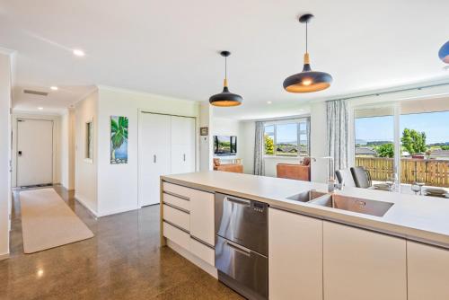 ทัศนียภาพภายนอกโรงแรม, Matenga Townhouse - Waikanae Holiday Home in ไวคาเน