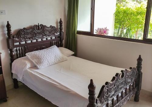 3 double beds, 3 twin beds