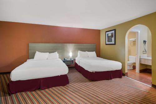 Best Western Mount Pleasant Inn - image 12