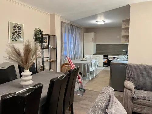 Schöne Wohnung mit dem Garten in Jübek, Deutschland