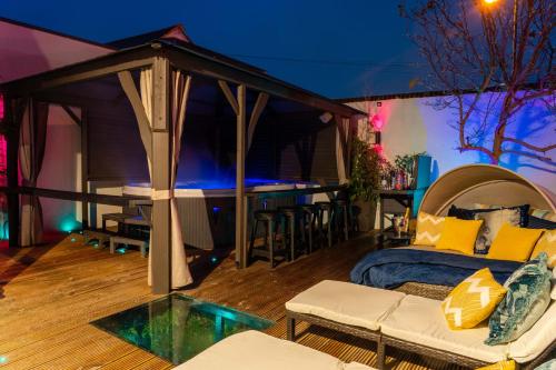 Bañera de hidromasaje, Ashbys Accommodation & Spa hire in Portsmouth