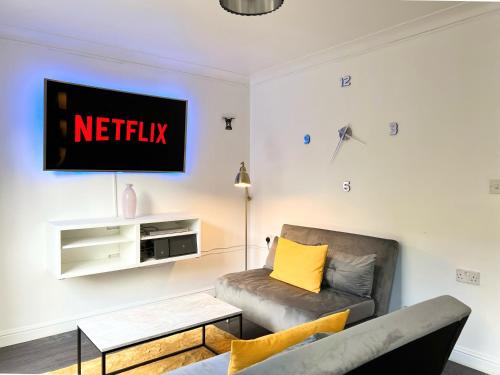 Last-Minute Offers l Exclusive Deals on 2 Double Bedrooms - Weekly & Monthly Stay - Sleeps 6 lHofin Stays Short Lets & Serviced Accommodation, Londýn (fotografie 7)