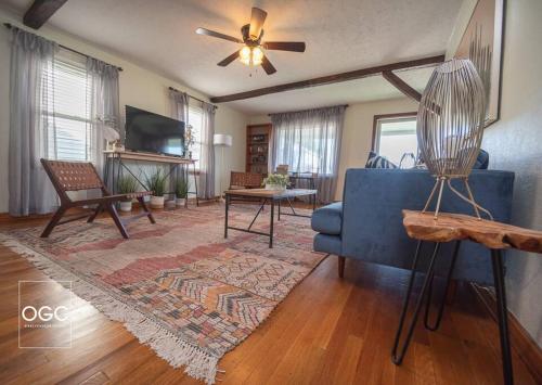 WV Bohemian Bungalow in Catlettsburg