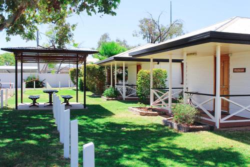 Warrego Hotel Motel Cunnamulla, Paroo
