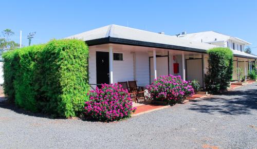 Warrego Hotel Motel Cunnamulla Room Type - Queen Room