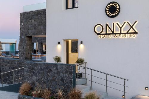 Onyx Hotel & Suites