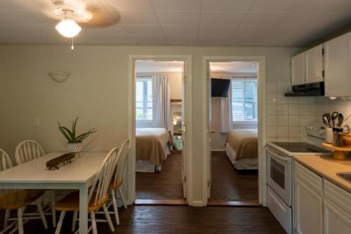 Létesítmények, Barefoot Villas and Retreat in Christina Lake (BC)