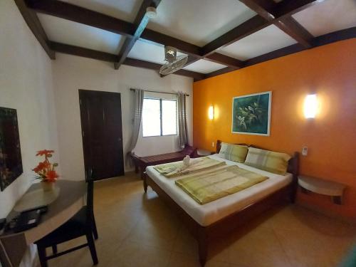 Malapascua Garden Resort Room Type - Deluxe Room