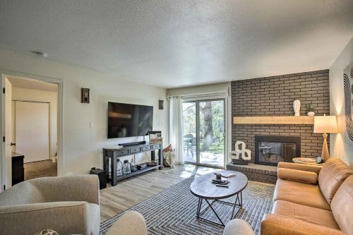 Stunning Condo By Trails, Natl Monument!