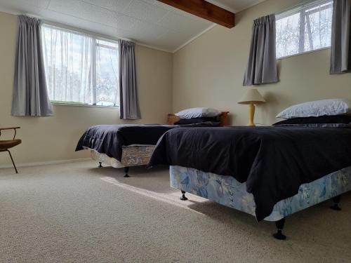 Hosts on the Coast Mum and Dads Place