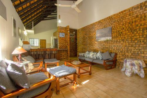 NJIRI LODGE - Your part of Africa