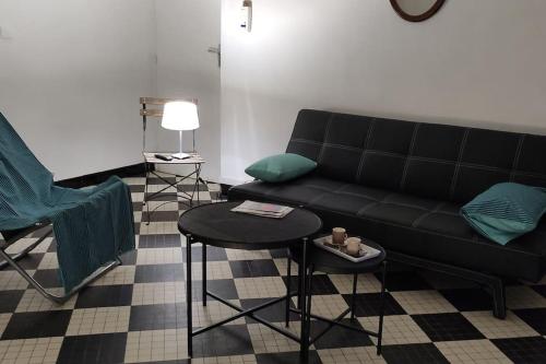 Maison ancienne de caractère gîte à louer Celleneuve