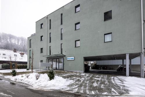 弗拉馬特酒店 (Hotel Flamatt) in 于伯斯托夫