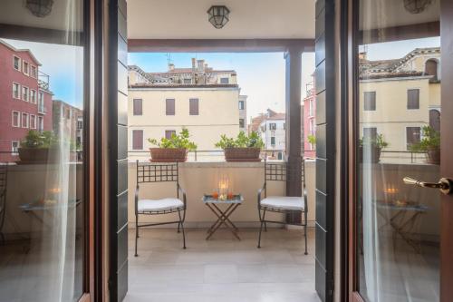 Three-Bedroom Apartment image 3