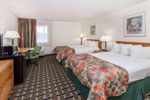 Baymont by Wyndham Decatur - image 2