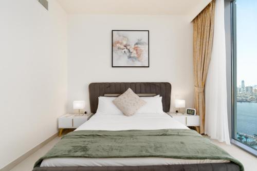 LuxBnB Creek Rise Tower Harbor Views, Dubai (photo 4)