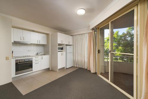 Wahroonga Furnished Apartments near Leonora Close Park