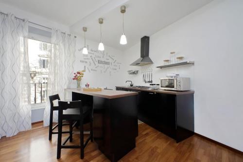 YCH-Sweet home near colosseo, Roma (foto 9)
