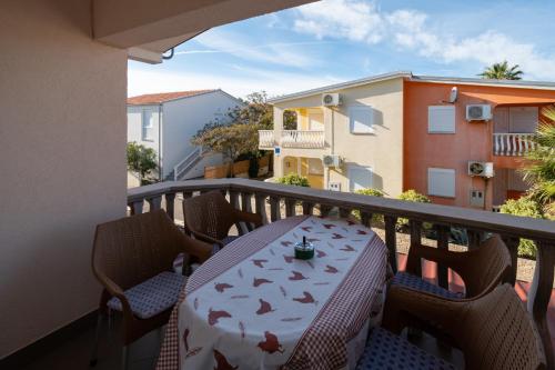 Skats, Apartments with parking space Vir - 20177 in Vir