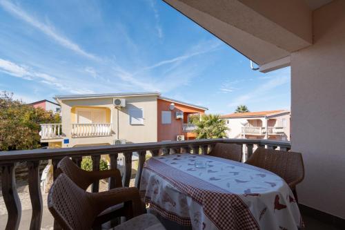Skats, Apartments with parking space Vir - 20177 in Vir