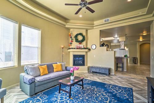 Las Cruces Retreat with Patio - Close to Dtwn!