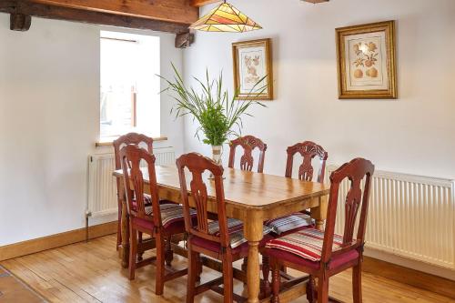 Host & Stay - The Cottage Barn, Skipton (photo 7)