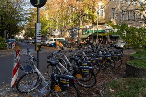 bevoflats - Zentrale Altbauwohnung in Kreuzberg