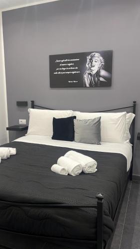  ONE HUNDRED ROOMS GARDEN, Pension in Rom