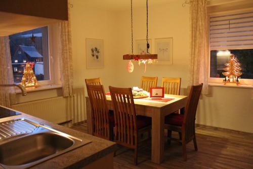 Facilities, Ferienwohnung BergZeit Oberwiesenthal - ideal fur Familien und Paare - 70qm - 2 Schlafzimmer - große in Oberwiesenthal