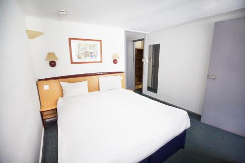 Campanile Hotel Hull - image 6
