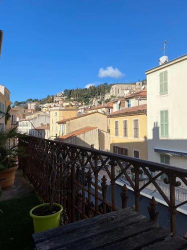 beau duplex lumineux en plein centre ville à Hyères - Location saisonnière - Hyères