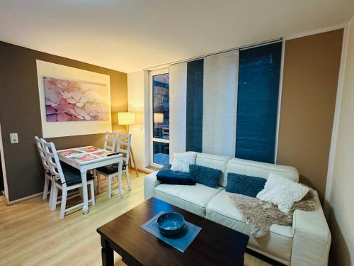 Quartier48 - 2 Stadtapartments oder das ganze Haus bis 9 Personen in Suhl