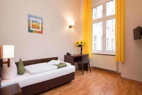 Hotel Abendstern - image 3