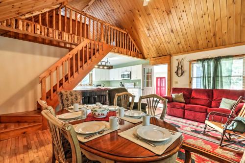 2BR and Loft North Creek Cottage in the Adirondacks! - main image