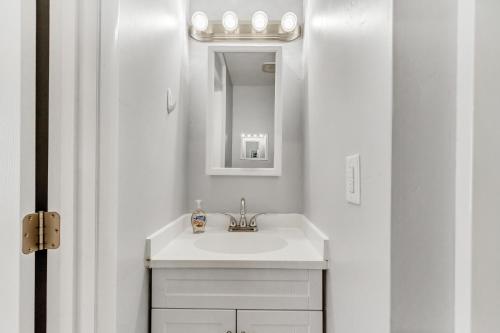 Large Room Near UVU & BYU