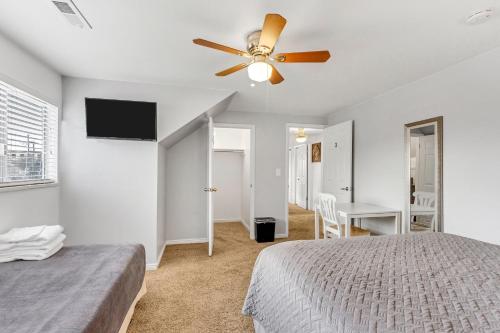Large Room Near UVU & BYU - image 10
