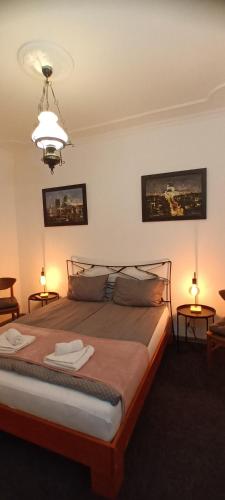 Authentic Belgrade Centre Hostel - Only private rooms Belgrade