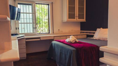 Urbanature Filme & Arte - Comfort Hostel Brooklin – Sao Paulo, ME