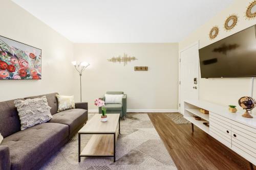Dapper Digs - King Bed - Long Term Stays - Duke, Durham (zdjęcie 9)