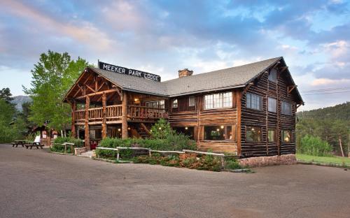 The Meeker Park Lodge in Allenspark, USA