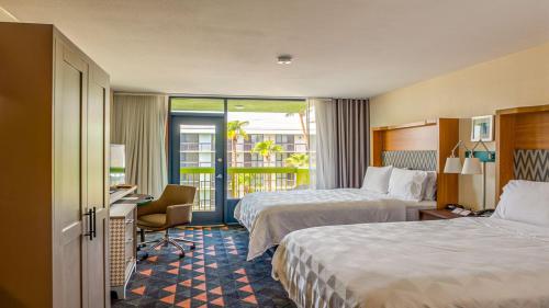 Holiday Inn & Suites Phoenix-Mesa-Chandler, an IHG Hotel