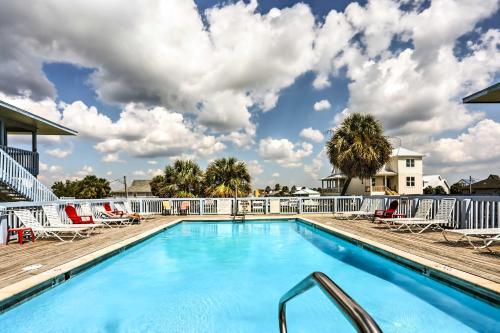 Cozy Gulf Shores Condo - Just Steps to the Beach! - image 2