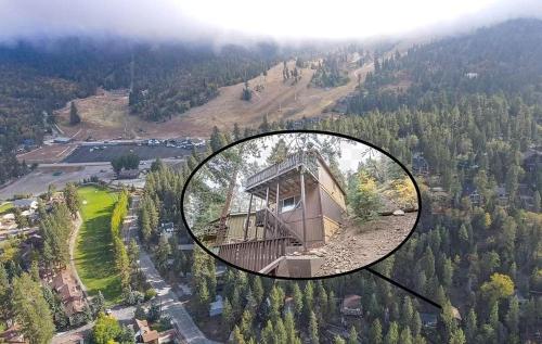 DEBS FAMILY TREEHOUSE - Close to Lake in Big Bear Lake, USA