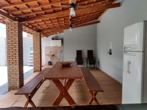 Three-Bedroom House image 4