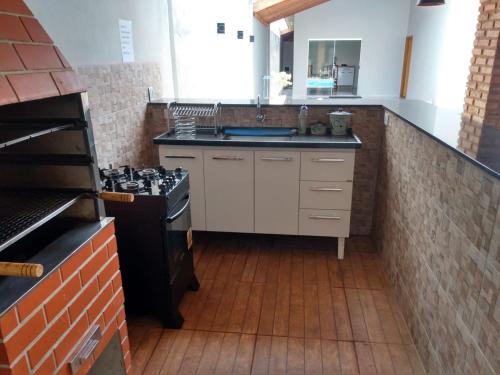 Three-Bedroom House image 1