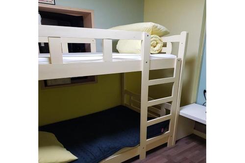 Sinchon Avenue Guesthouse - Фото 2
