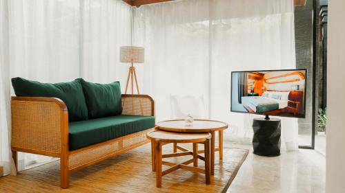 One-Bedroom Villa with Private Pool image 7