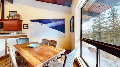 Mammoth West #143 Condo Mammoth West #143 Condo